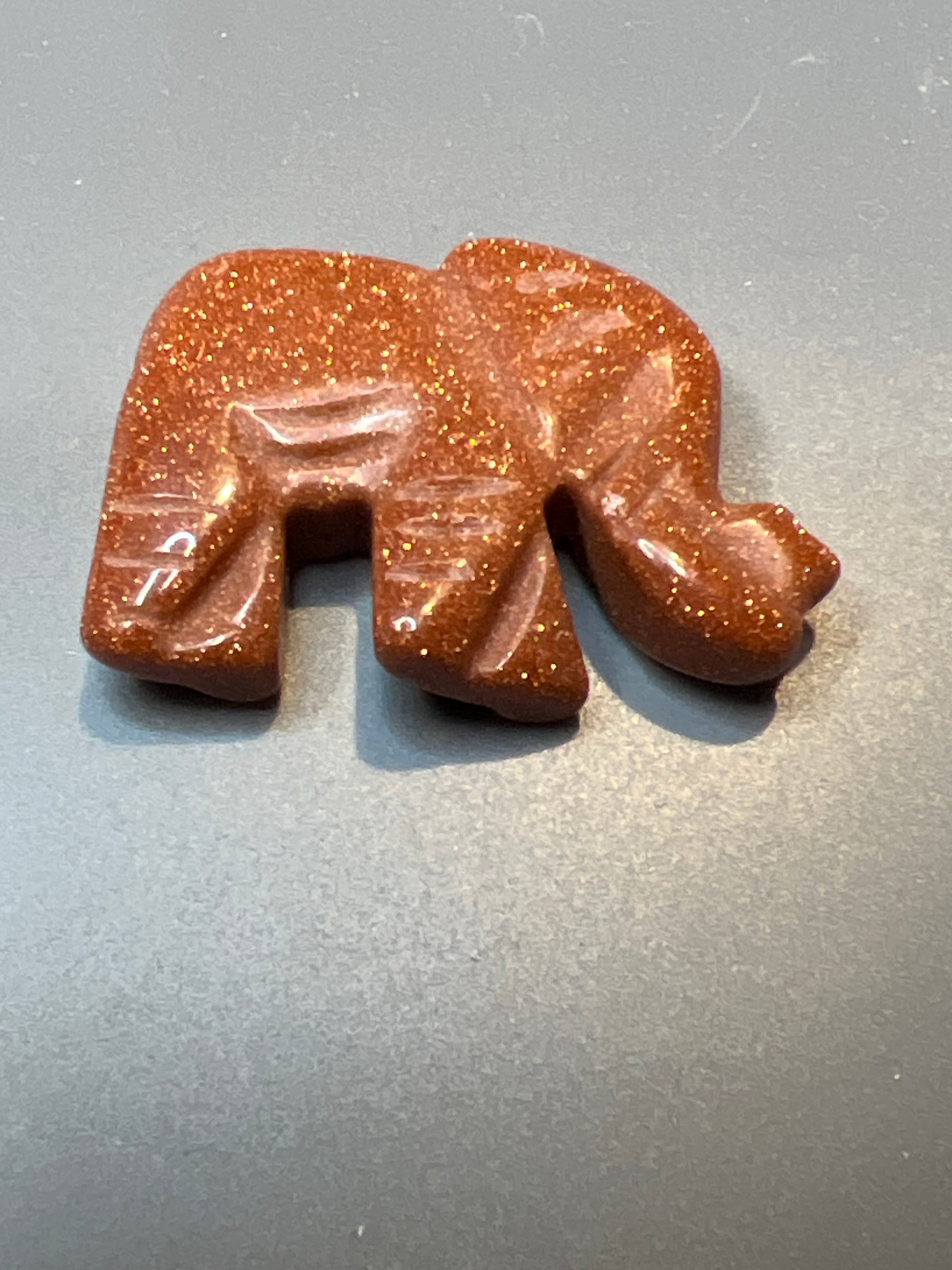 Shiny tiny elephant A